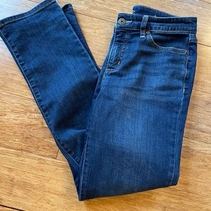 Women’s Straight Leg Jeans
